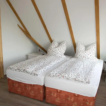 Neues F Winkler * Neukalen